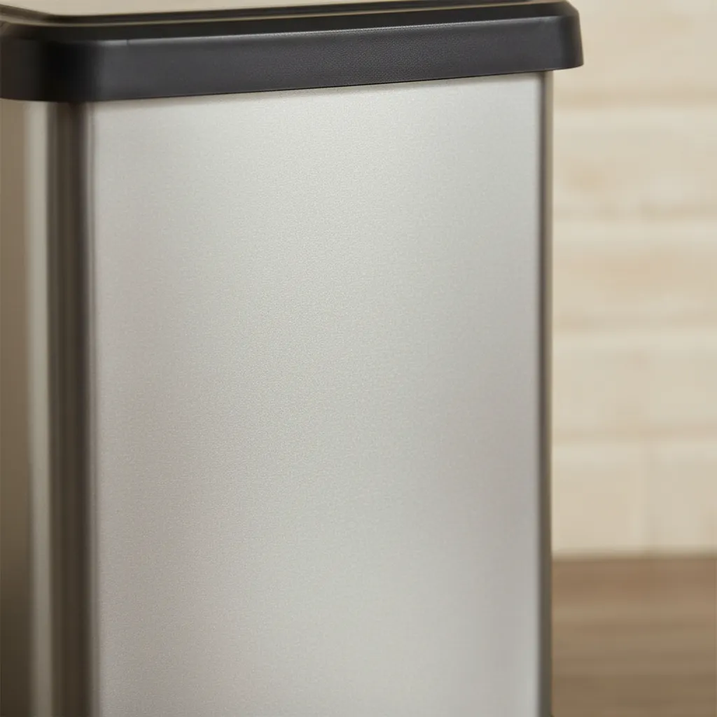 Cesto Tacho De Basura Pedal Plástico Metalizado Premium 40l Plateado