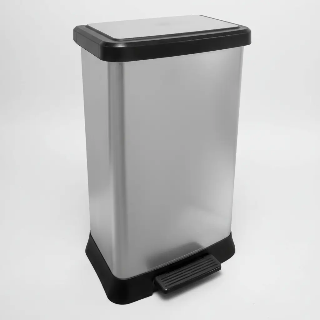 D_NQ_NP_2X_651313-MLA94311307337_102025-F Cesto Tacho De Basura Pedal Plástico Metalizado Premium 55l